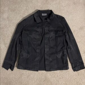 VK Nagrani men’s jacket (size Small) in excellent condition — no flaws